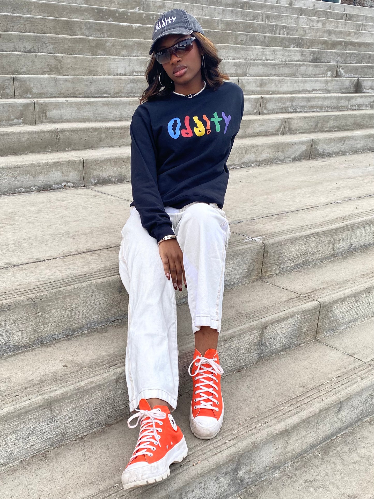 ODDITY LOGO SWEATSHIRT (2 COLORS)